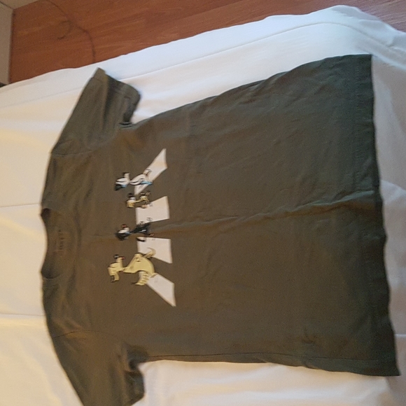 Shirt - Picture 1 of 2